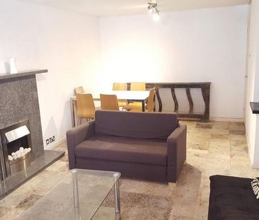 3 bedroom terraced house to rent - Photo 6