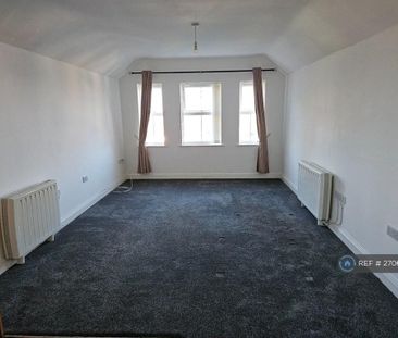 2 bedroom penthouse to rent - Photo 3