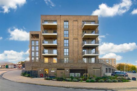 Ridgeway Views, London, NW7 1WF - Photo 5