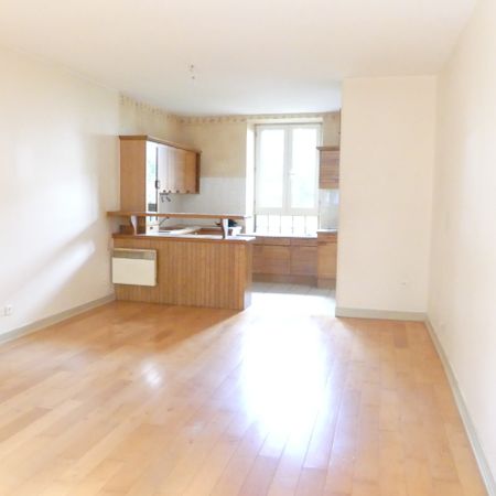 Location Appartement 4 pièces 124m² TULLE 19000 - Photo 5