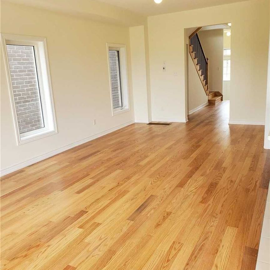 For Lease - 1095 Skyridge Boulevard, Pickering, Ontario - Photo 1