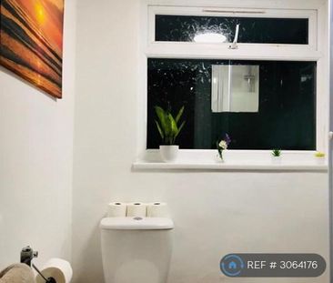 1 bedroom in a house share to rent - Photo 6