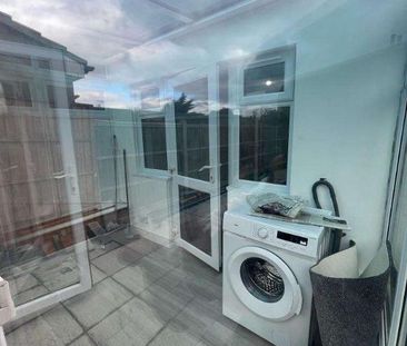 Sheringham Avenue, Romford, London, United Kingdom, RM7 - Photo 5