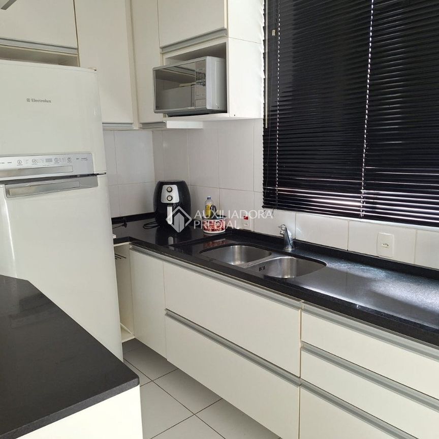Apartamento com 2 quartos e 62m² para alugar em Boa Vista, Porto Alegre. - Photo 1