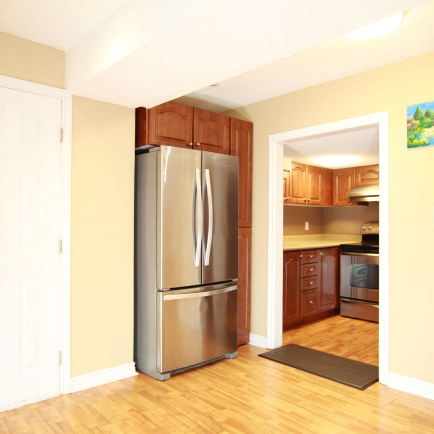 For Lease - 75 West Park Avenue Unit# Basement Apartment, Bradford West Gwillimbury, Ontario - Photo 1