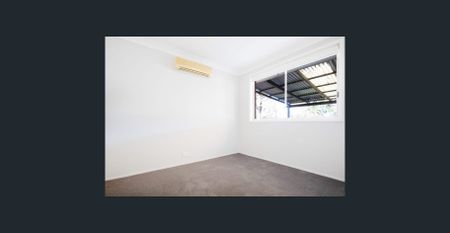 Superb Location! - Photo 2