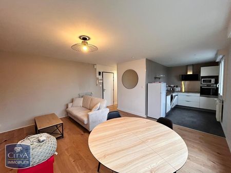 Location Appartement 2 pièces 45m² LAVAL 53000 - Photo 3