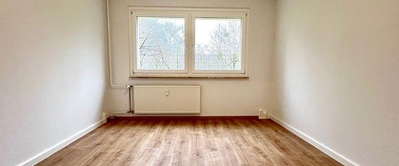 Helle, familienfreundliche 3-Zimmerwohnung im 1.OG mit Balkon! - Photo 1