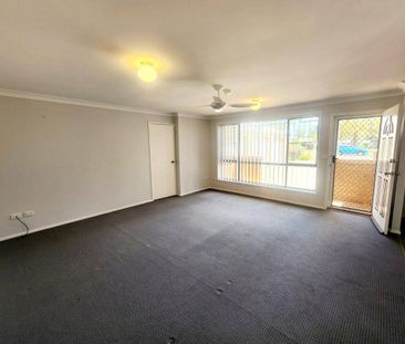 NEAT AND TIDY TWO BEDROOM UNIT CLOSE TO TOWN CENTRE - Photo 5