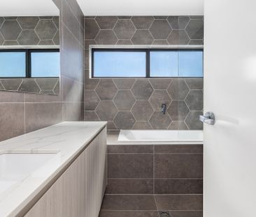 Lifestyle Meets Convenience - Photo 6