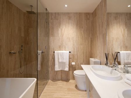 Spectacular Apartment in Gated Estate ! - Photo 5