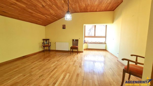 Doua nivele in vila cu acces separat, Calea Poienii, Brasov - Photo 1