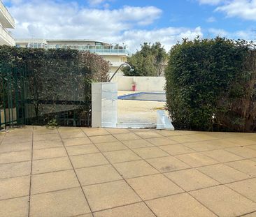 Location Appartement 1 pièce 22m² - Photo 2