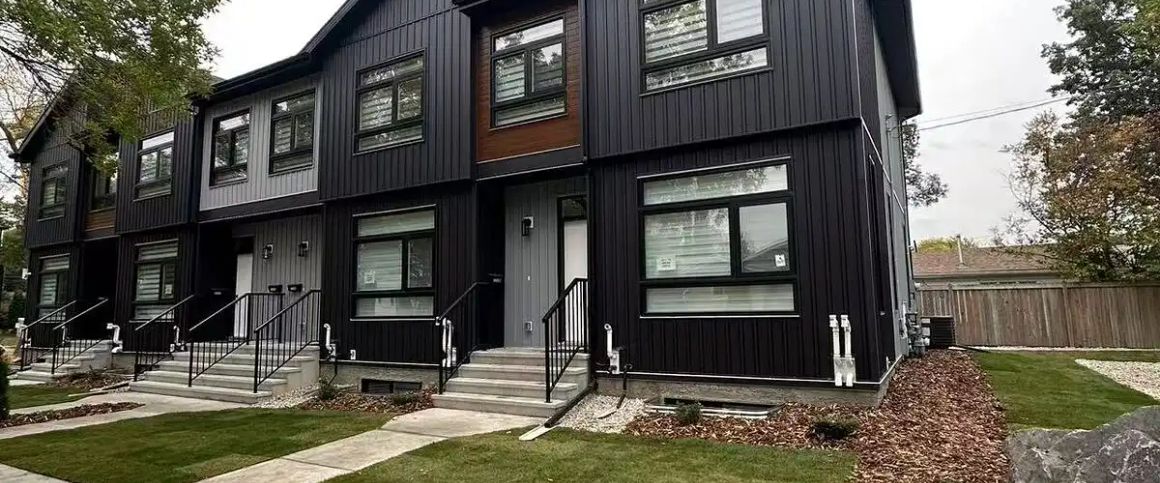 BRAND-NEW 3-BEDROOM MAIN & UPPER UNIT WITH GARAGE - Central AC — 3 Bedrooms Main Floor - Photo 1