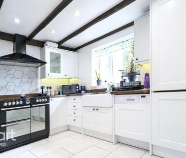 3 bedroom end of terrace house to rent - Photo 6