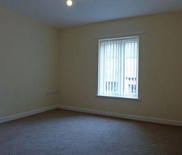 Quarry Bank, Brierley Hill, DY5 - Photo 6