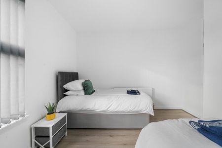 Room in a Shared House, Dacy Road, L5 - Photo 3