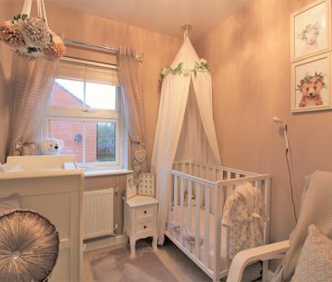 3 bedroom terraced house to rent - Photo 2