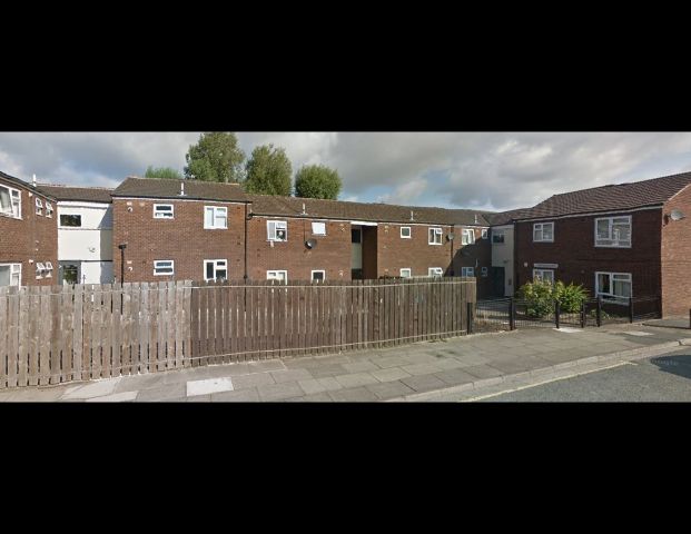 1 Bed Flat, Regal Walk, L4 - Photo 1