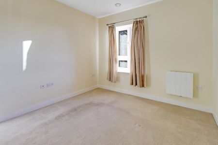 2 bedroom retirement property to rent - Photo 4