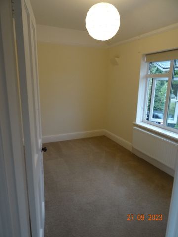 3 bedroom family home to let in Bradford on Avon - Photo 3