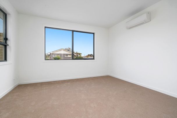 54b Iluka Avenue, - Photo 1