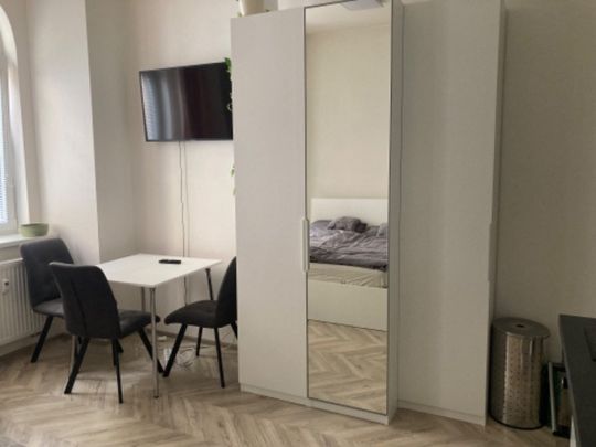 Pronájem bytu 1+kk 27 m² - Photo 1