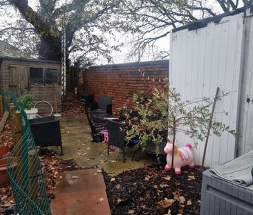 2 bedroom apartment to rent - Photo 6