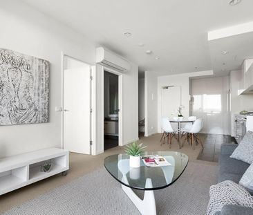 603/8 Breavington Way, Northcote VIC 3070 - Photo 2