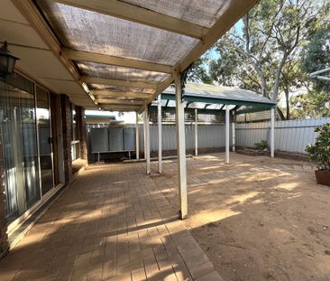 Charming 3-Bedroom Home in Craigmore - Photo 5