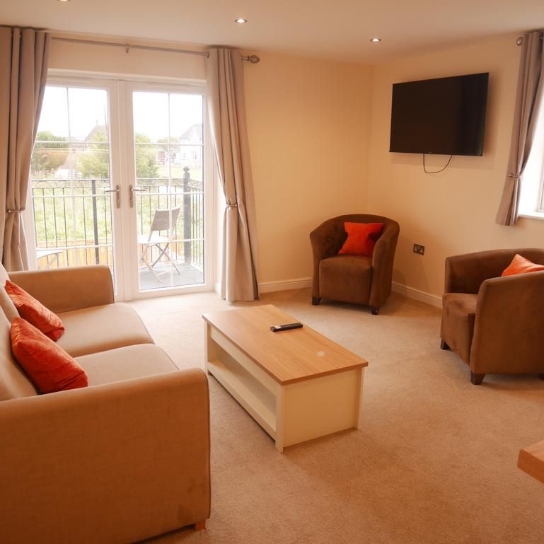 2 bedroom flat to rent - Photo 1