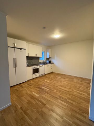 Lovisebergsvägen, Huddinge - Photo 2