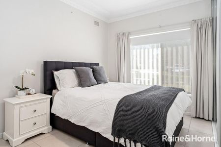 32 Leigh Avenue, Roselands, NSW 2196 - Photo 3