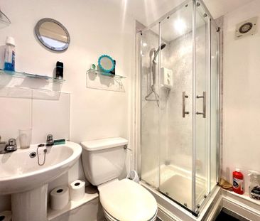 1 bedroom flat to rent - Photo 4