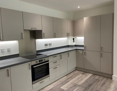 2 bedroom flat to rent - Photo 4