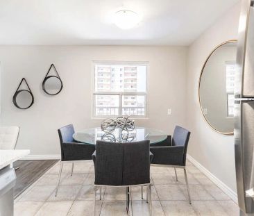 St. James Place III — 2 Bedroom - Photo 3