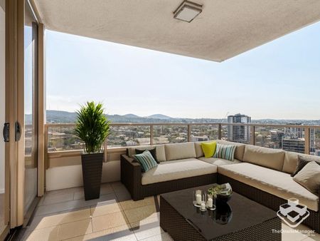 16th Floor Best 2 Bed 2 Bath Unit in Toowong! - Photo 4