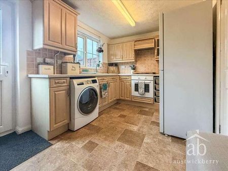 Oak Eggar Chase, Ipswich, IP8 - Photo 5