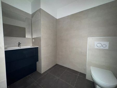 À LOUER T2 AVEC TERRASSE ET VUE MER CANET-EN-ROUSSILLON RÉSIDENCE BLEU D'ANCRE - Photo 4