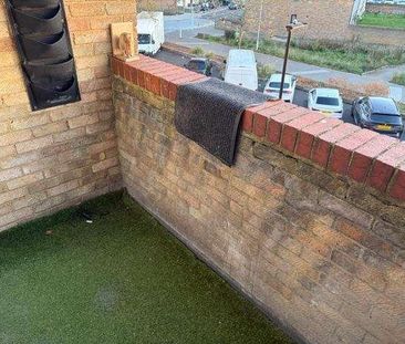 Tamar Way, Tottenham, N17 - Photo 5