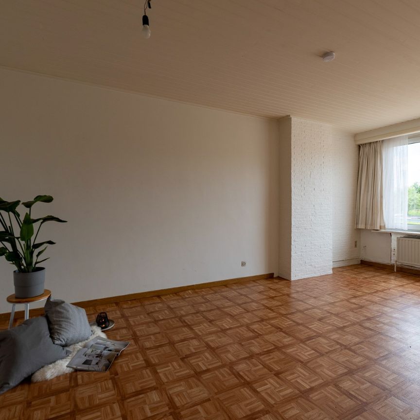 Ruim 2 slaapkamer appartement met garage in Boechout! - Photo 1