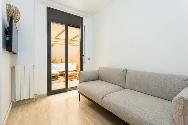 Carrer de Londres, Barcelona, Catalonia 08029 - Photo 1