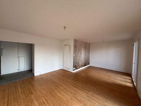 Location Appartement 3 pièces 70m² - Photo 1