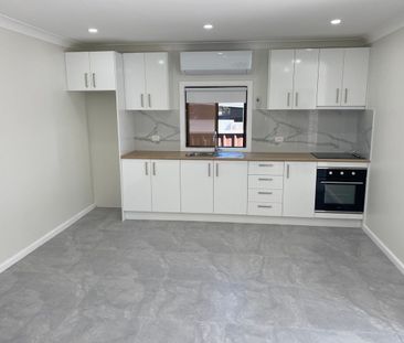 Modern 2 x Bedroom Granny Flat / Villa - Photo 6