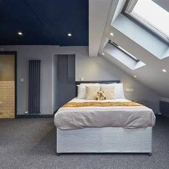 4 bedroom terraced house to rent - Photo 1