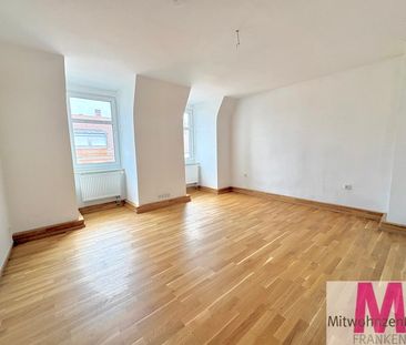 Stilvolle 3-Zimmer-Altbauwohnung mit großem Balkon in begehrter Lag... - Photo 2