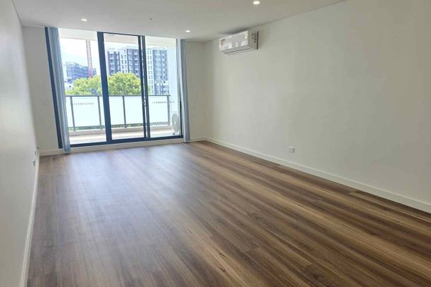 B703/6 The Crescent Fairfield - Photo 1