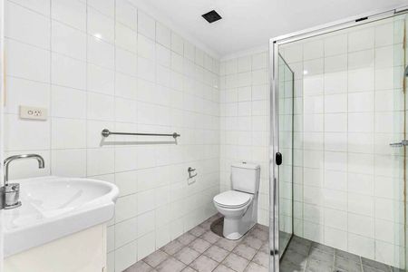 513/11A Lachlan Street Waterloo - Photo 4