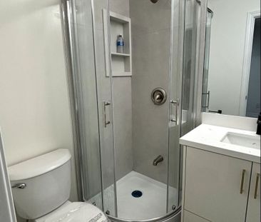 For Lease - 643 Bathurst Street Unit# 103, Toronto, Ontario - Photo 2