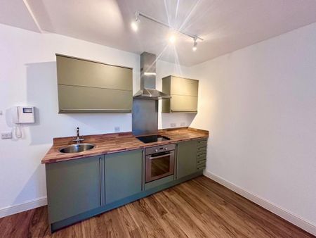 1 bedroom flat to rent - Photo 5